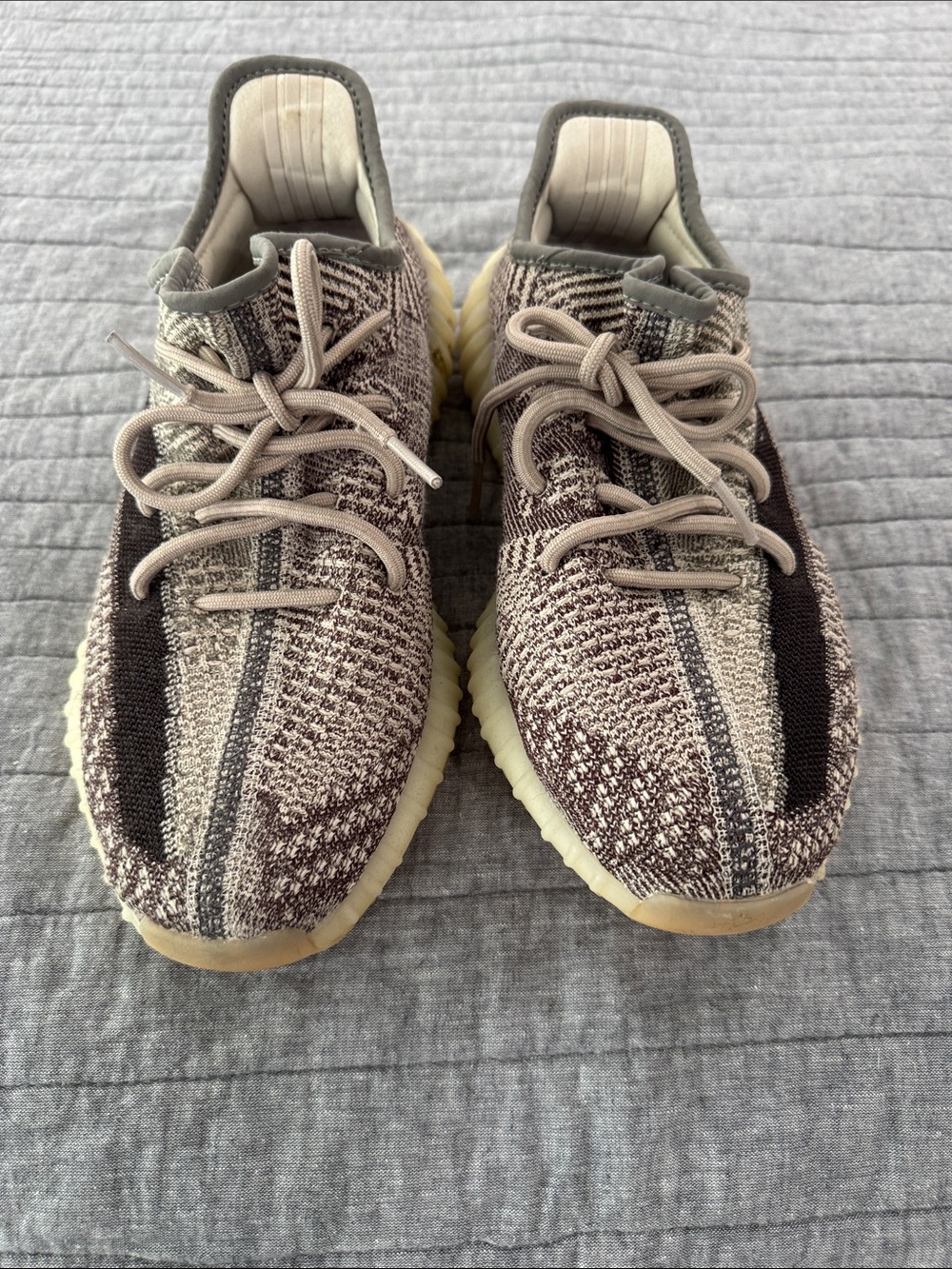 Yeezy Boost 350 V2